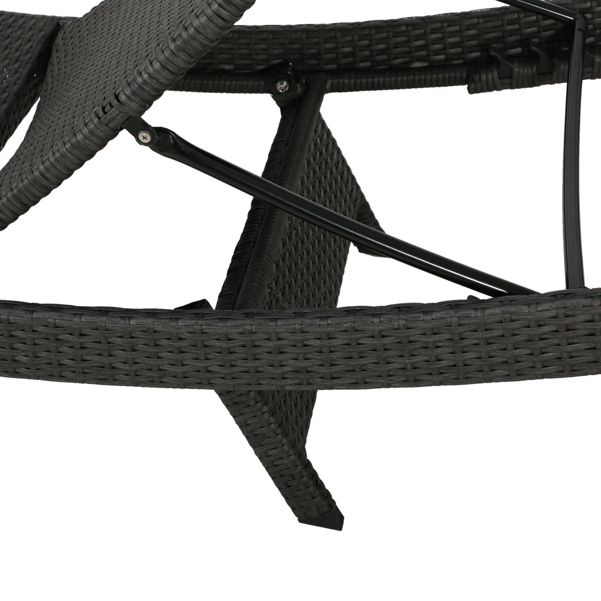 PE Wicker Chaise Lounge Gray
