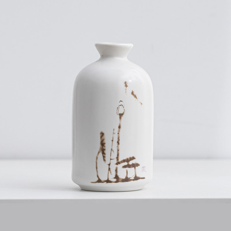 Mini Ceramic Vase Diffuser – Hydroponic Bloom Accent
