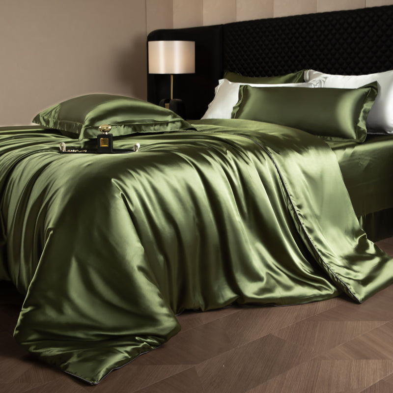 Lustre Luxe Elegant Duvet Set - Forest Green