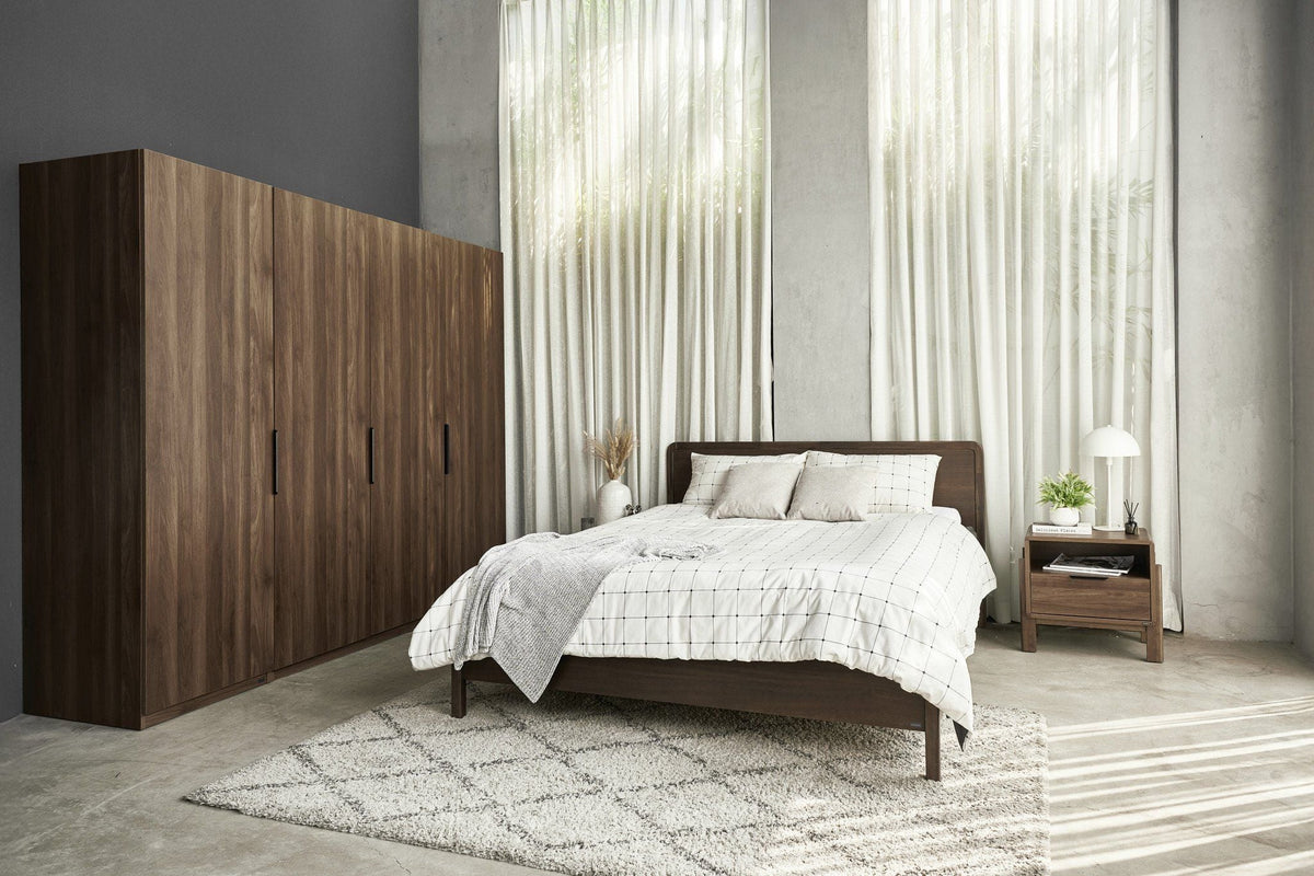 Dalumd 2-Door Wooden Wardrobe
