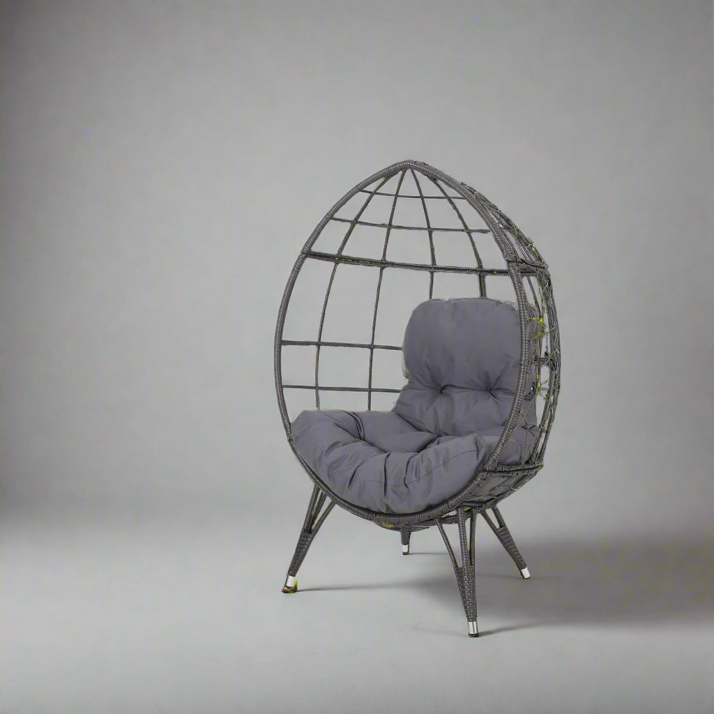 Gianni Teardrop Outdoor Dining Chair – PE Rattan & Iron with Cushion