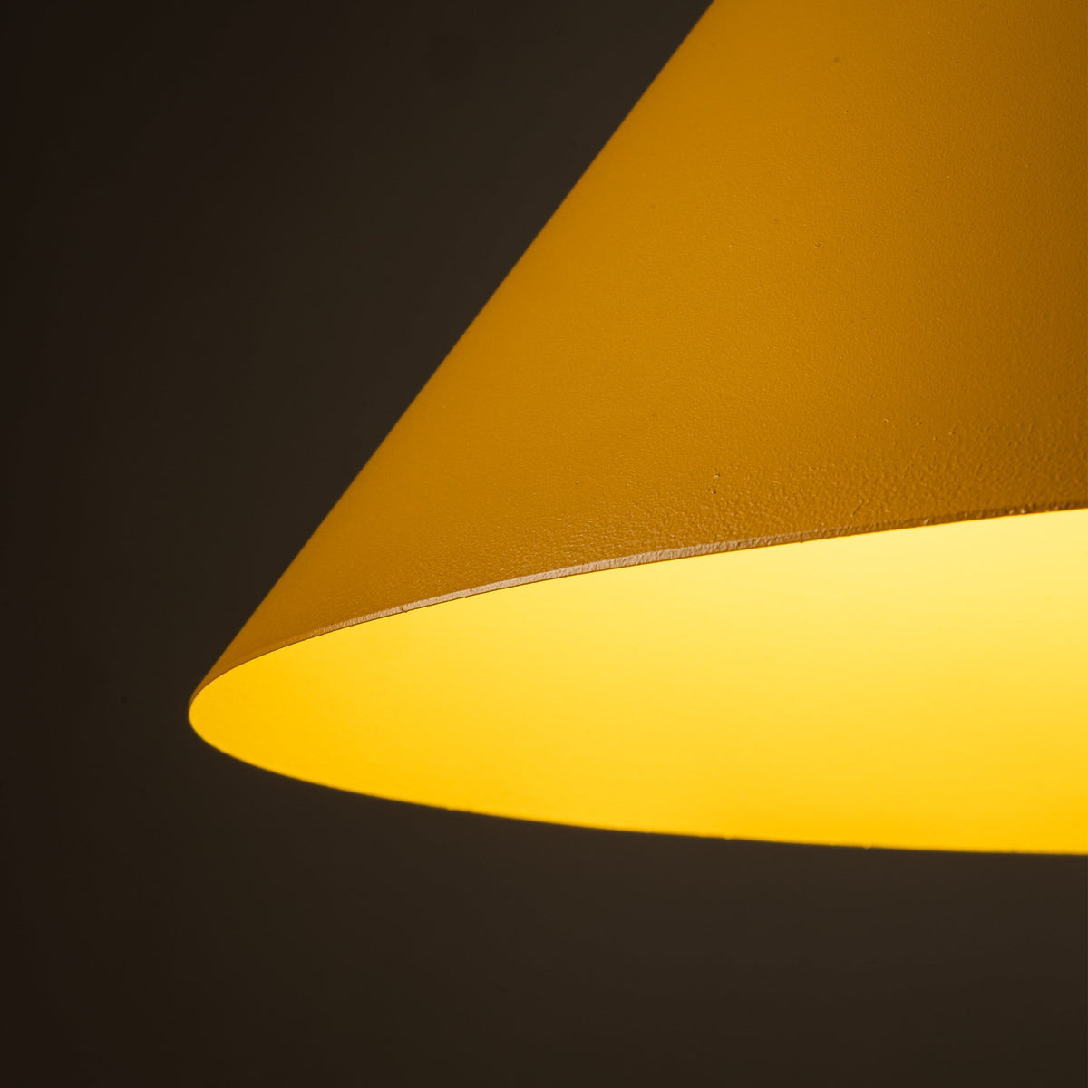 CONO Modern Minimalist Pendant Light XL