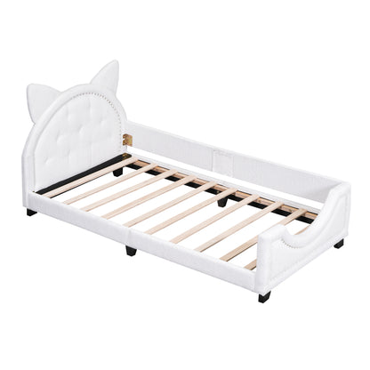 Teddy Fleece Daybed with Carton Headboard White