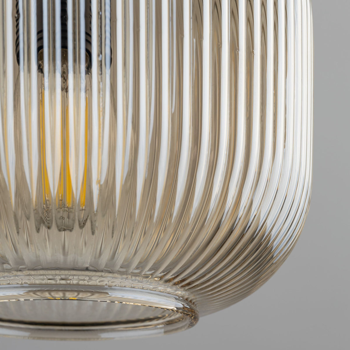 SOPHIA Mid-Century Glass Pendant Light