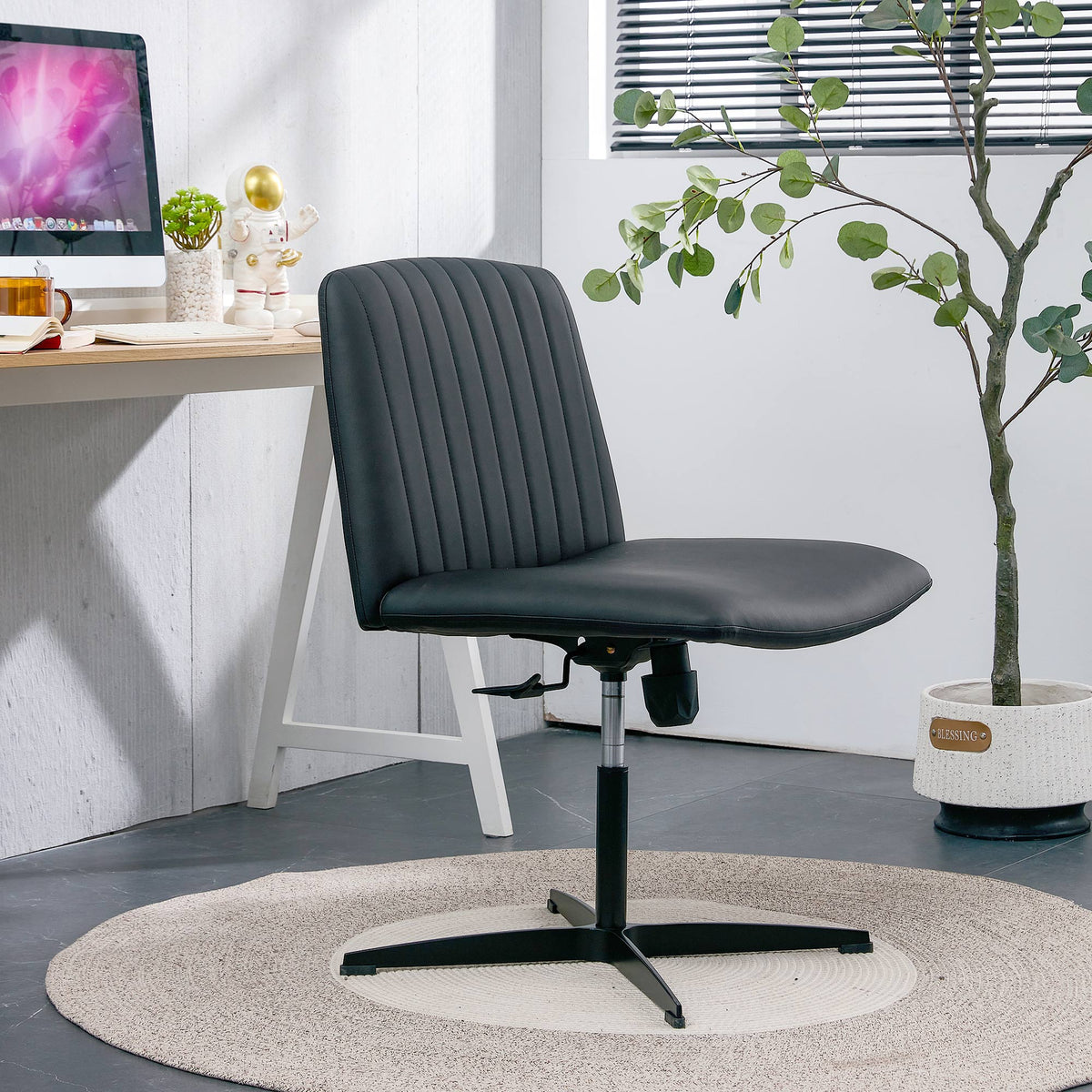 Black PU Swivel Office Chair