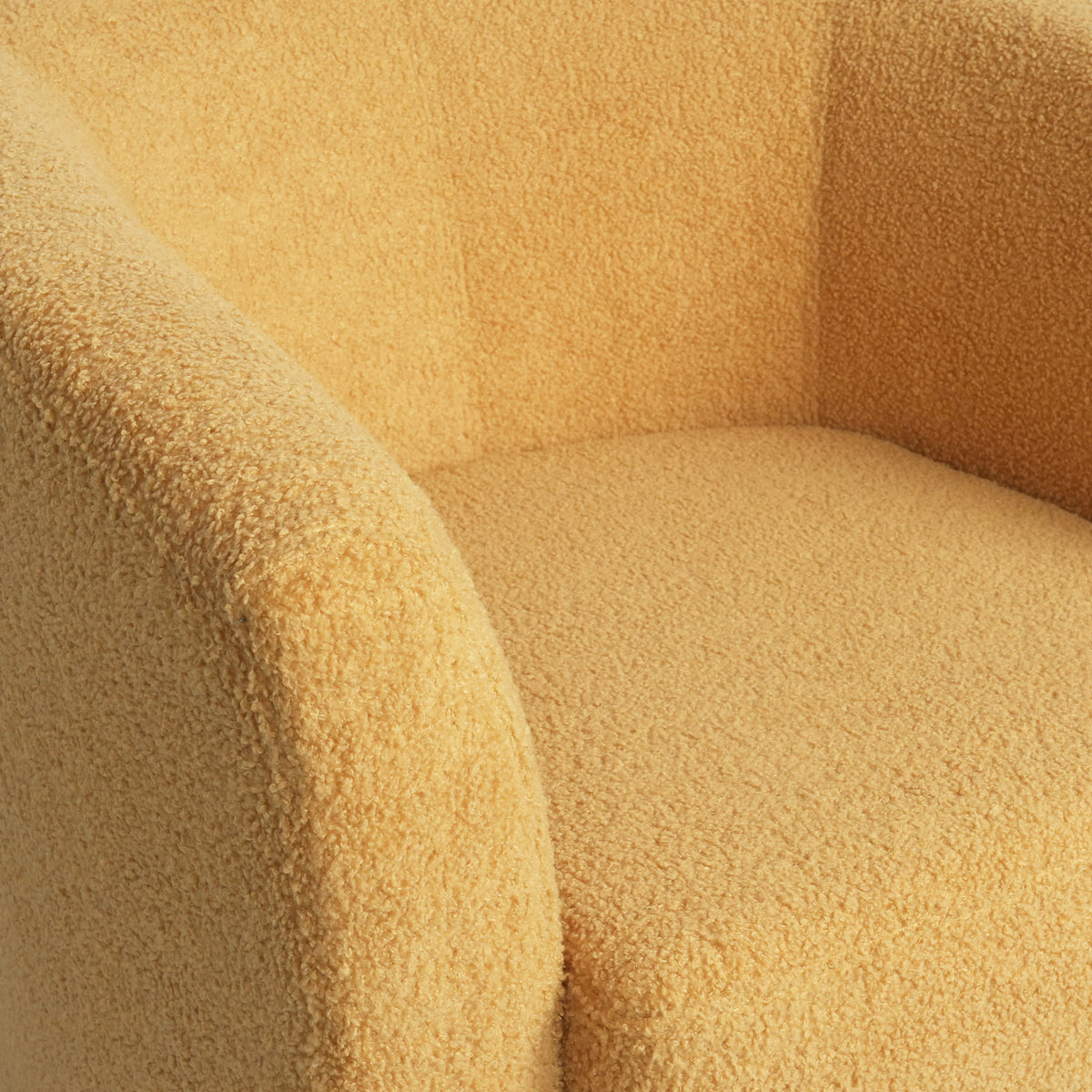 Cortina Club Chair