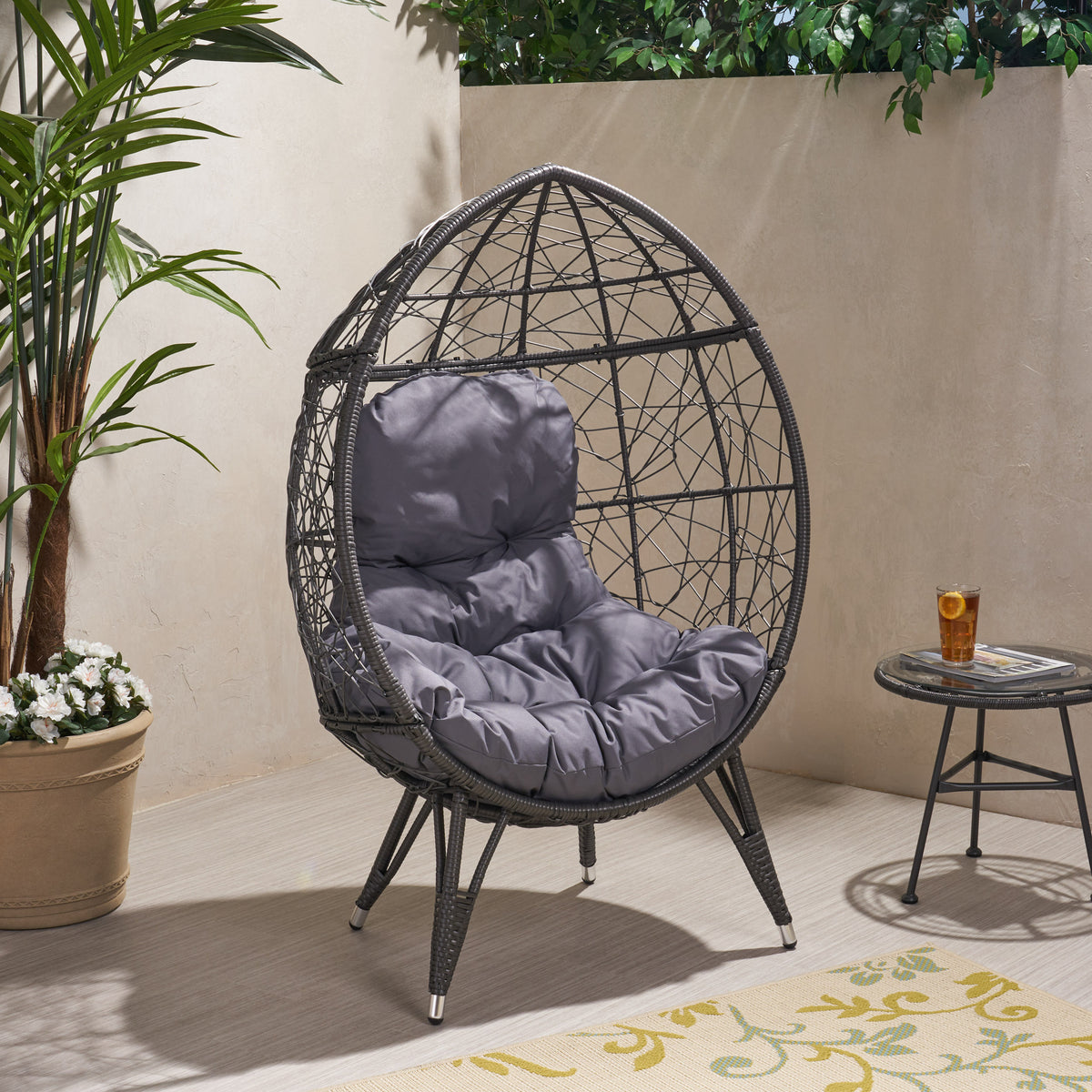 Gianni Teardrop Outdoor Dining Chair – PE Rattan & Iron with Cushion