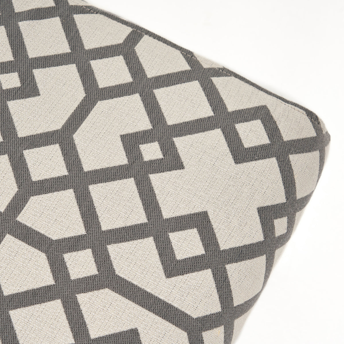 Modern Accent Chair – Cream Fabric