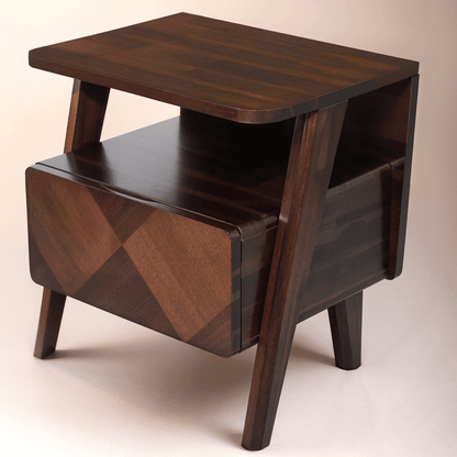 Rum Nightstand with drawer