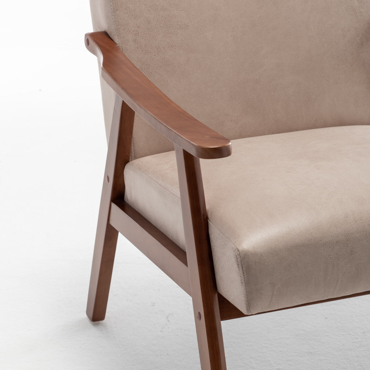 Oakwood Accent Armchair – Beige Linen