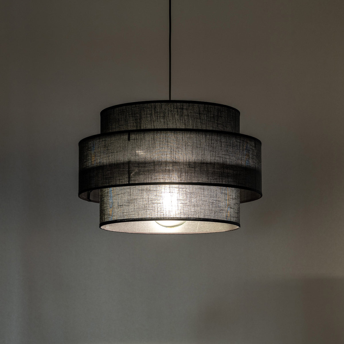 CALISTO Black Mid-Century Modern Pendant Light