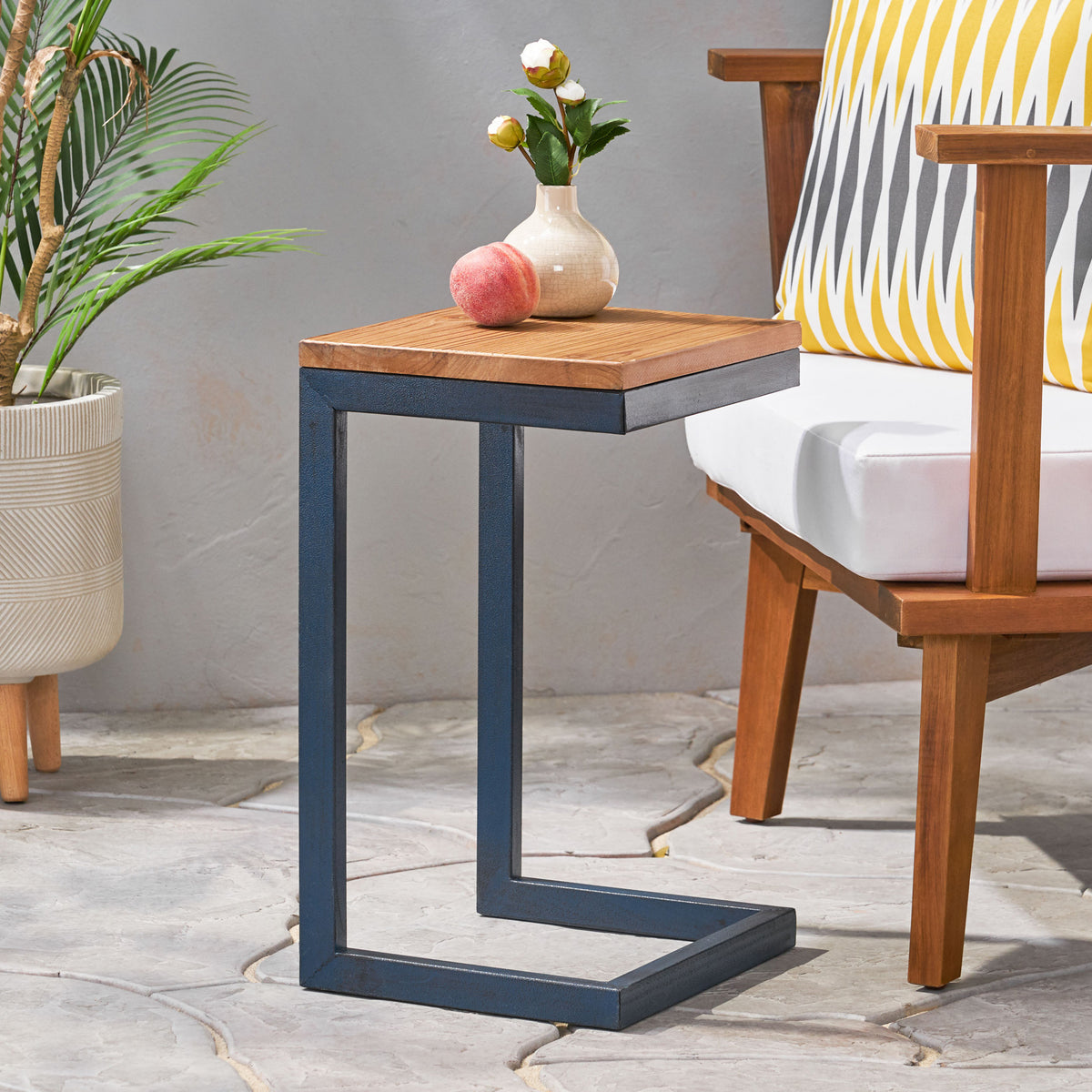 Small Accent Side Table – Modern Style