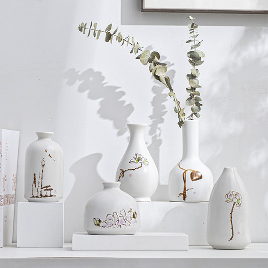 Mini Ceramic Vase Diffuser – Hydroponic Bloom Accent