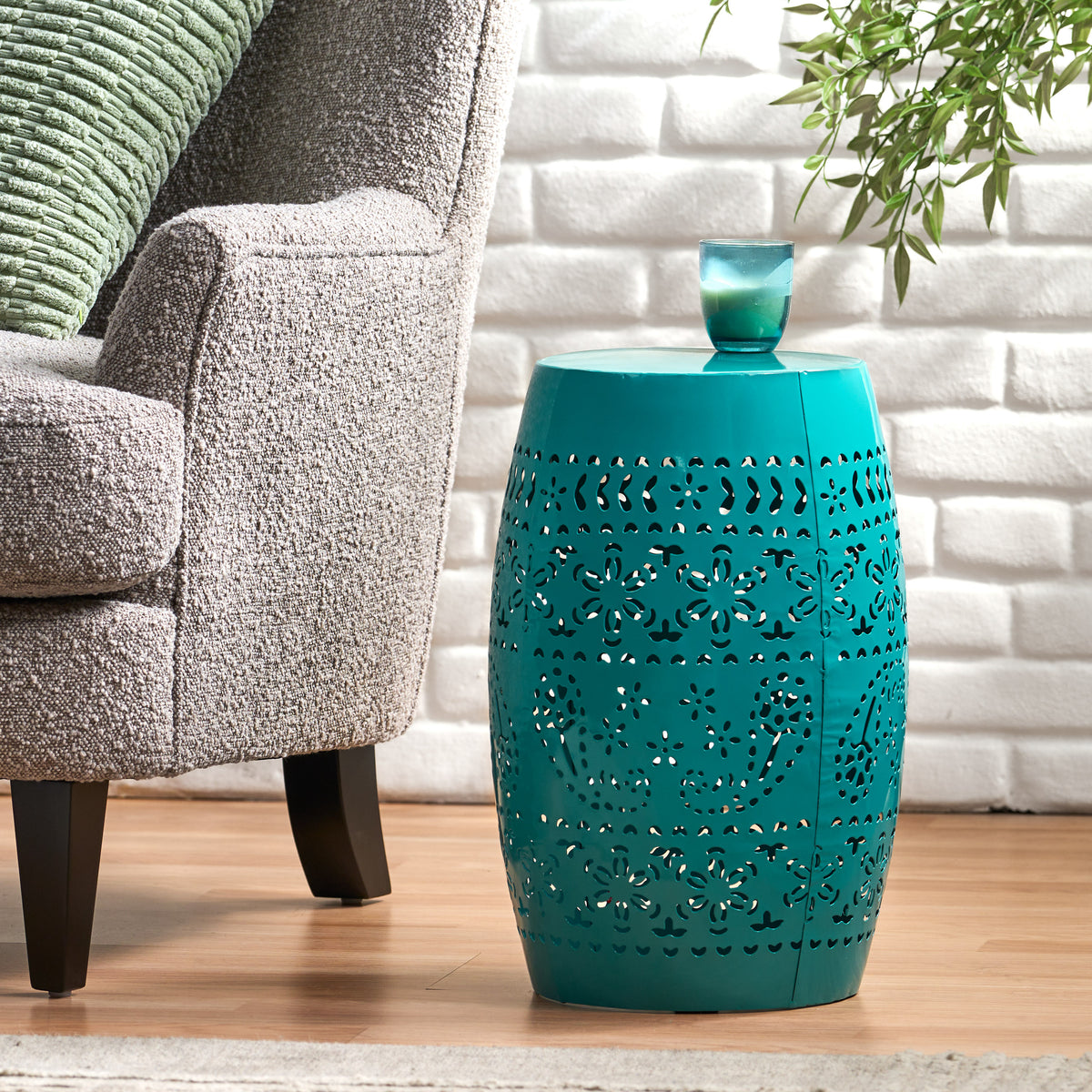 Ruby Accent Side Table – Teak Finish