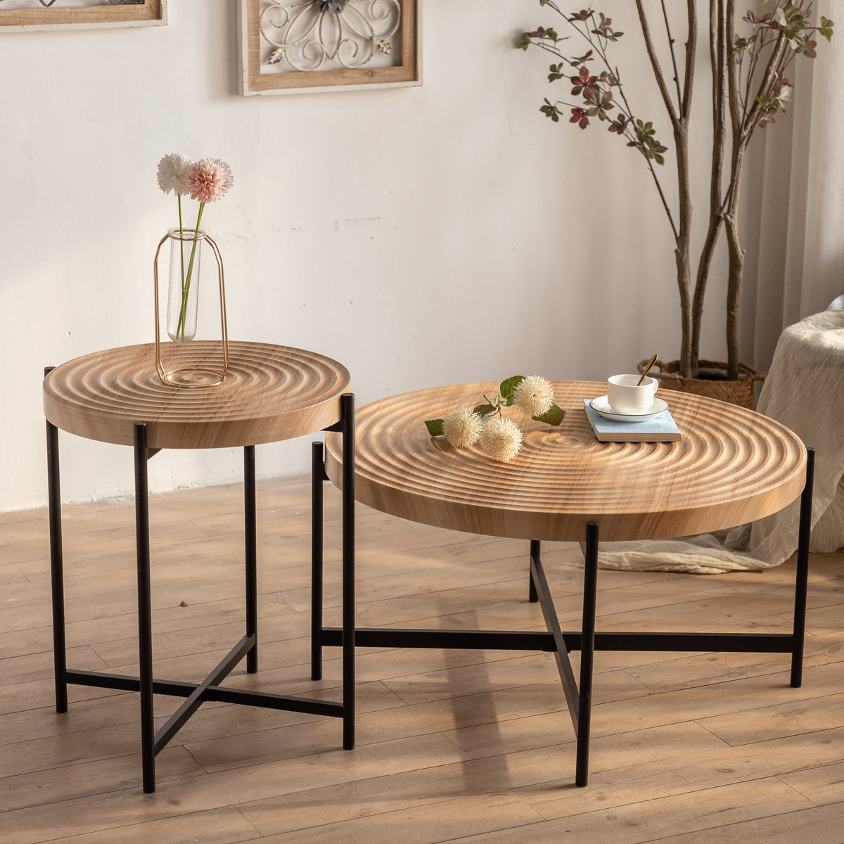 Modern Round Coffee Table – Maple Finish