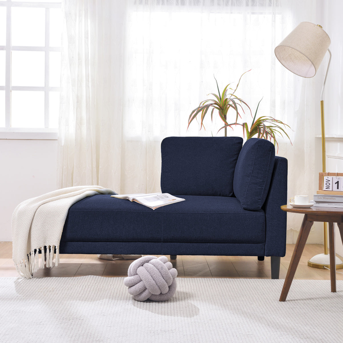 Mid-Century Linen Chaise Lounge – Blue