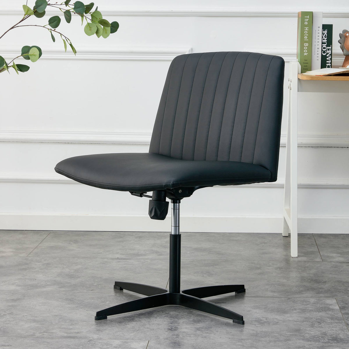 Black PU Swivel Office Chair