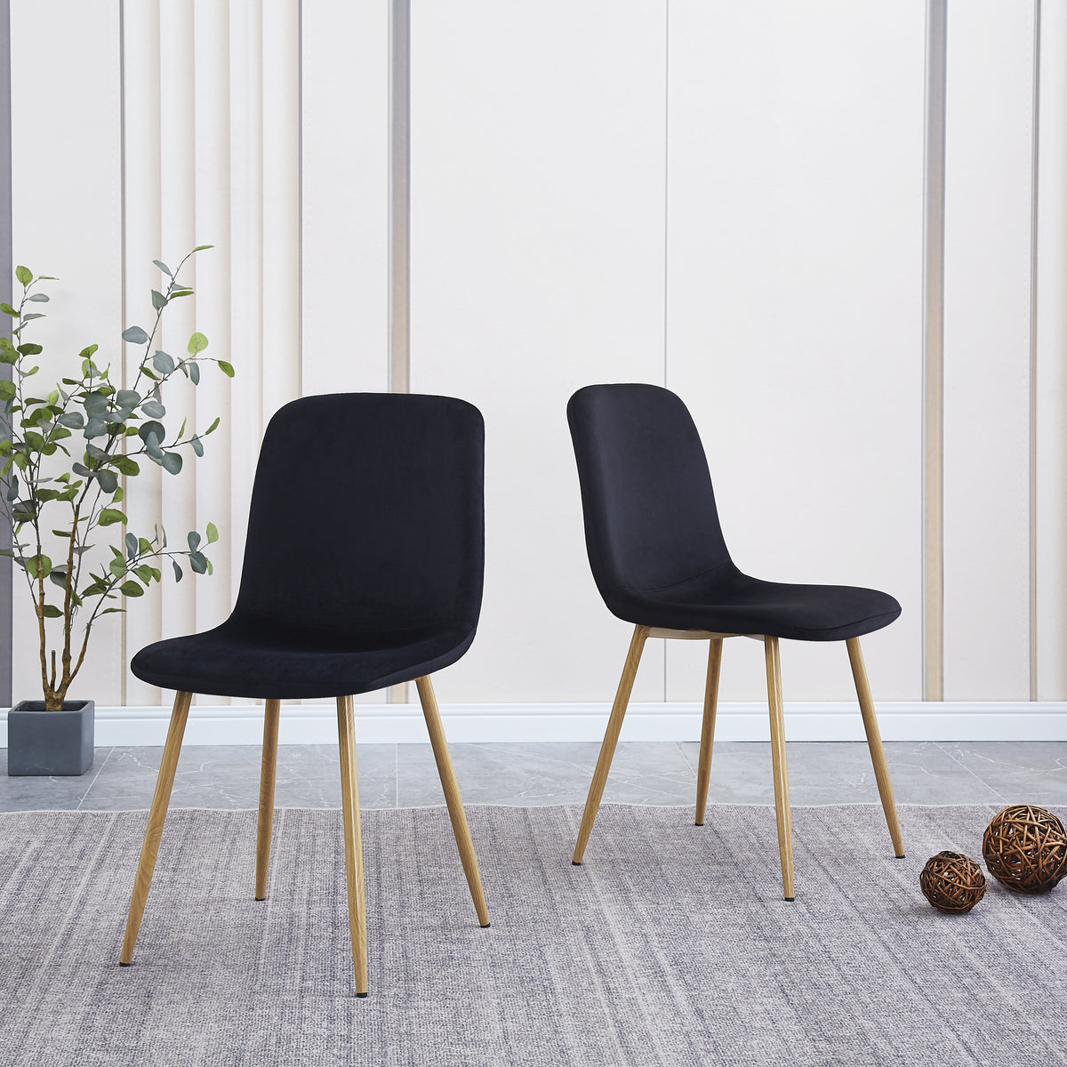 Set of 4 Black Dining Chairs Modern Design