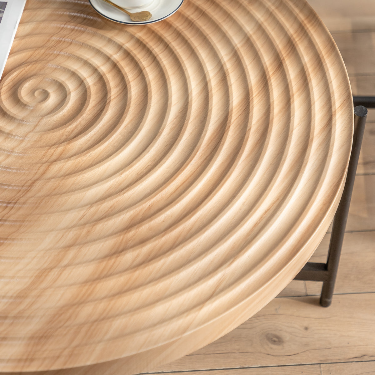 Thread Pattern Round Coffee Table Bronze