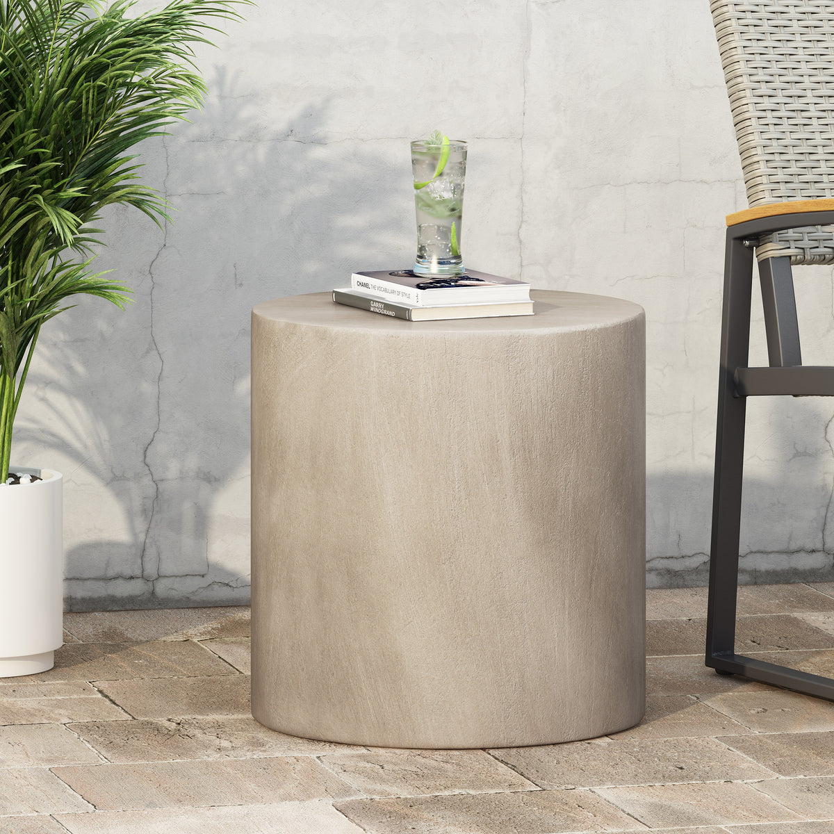 Concrete Accent Side Table – Light Gray