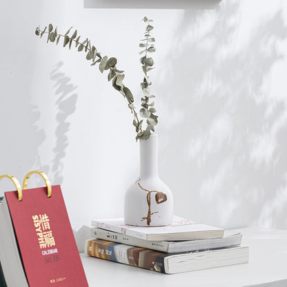 Mini Ceramic Vase Diffuser – Hydroponic Bloom Accent