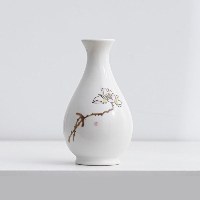 Mini Ceramic Vase Diffuser – Hydroponic Bloom Accent