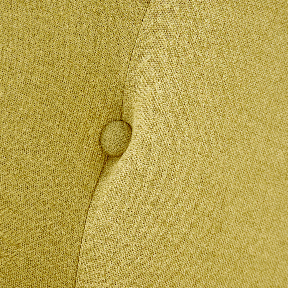 Modern Armchair – Minimalist Design