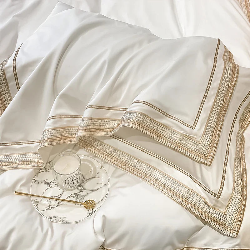 Royal Retreat Gold Edging Embroidered 1000 TC Duvet Set - White