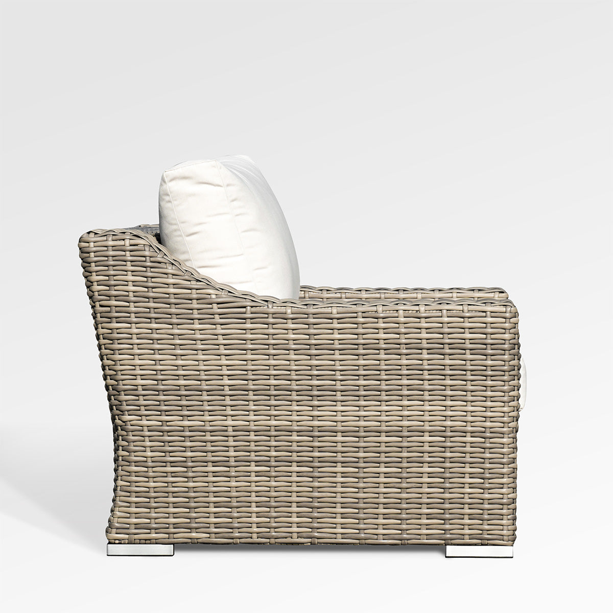 Tulip Lounge Chair with Sunbrella® Cushions