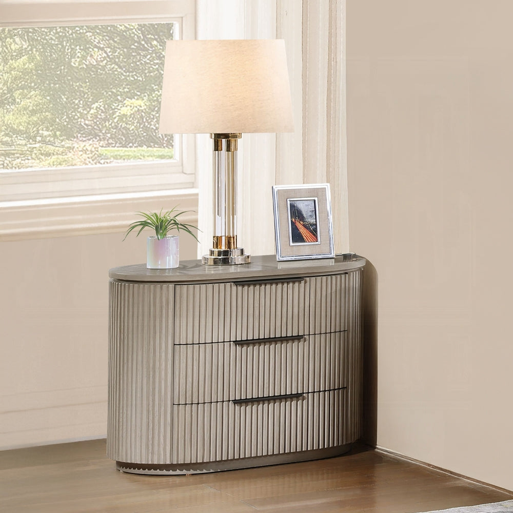 Chianti Luxury Chanel Night Stand w/USB Port - Light Oak