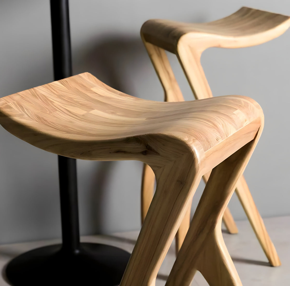 Hina Bar Stool