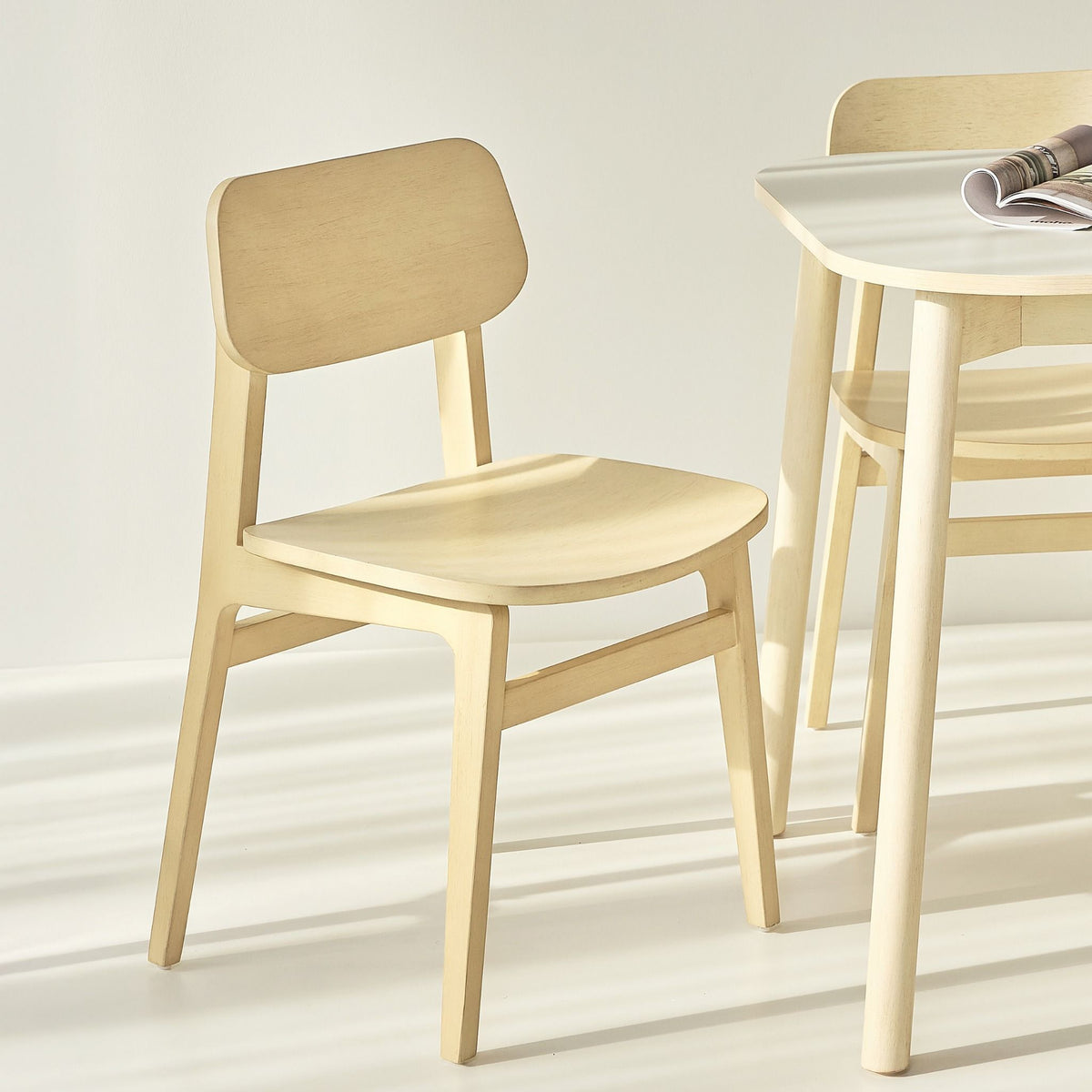 Narvik 201 Natural Wood Dining Room Set with 4 Chairs
